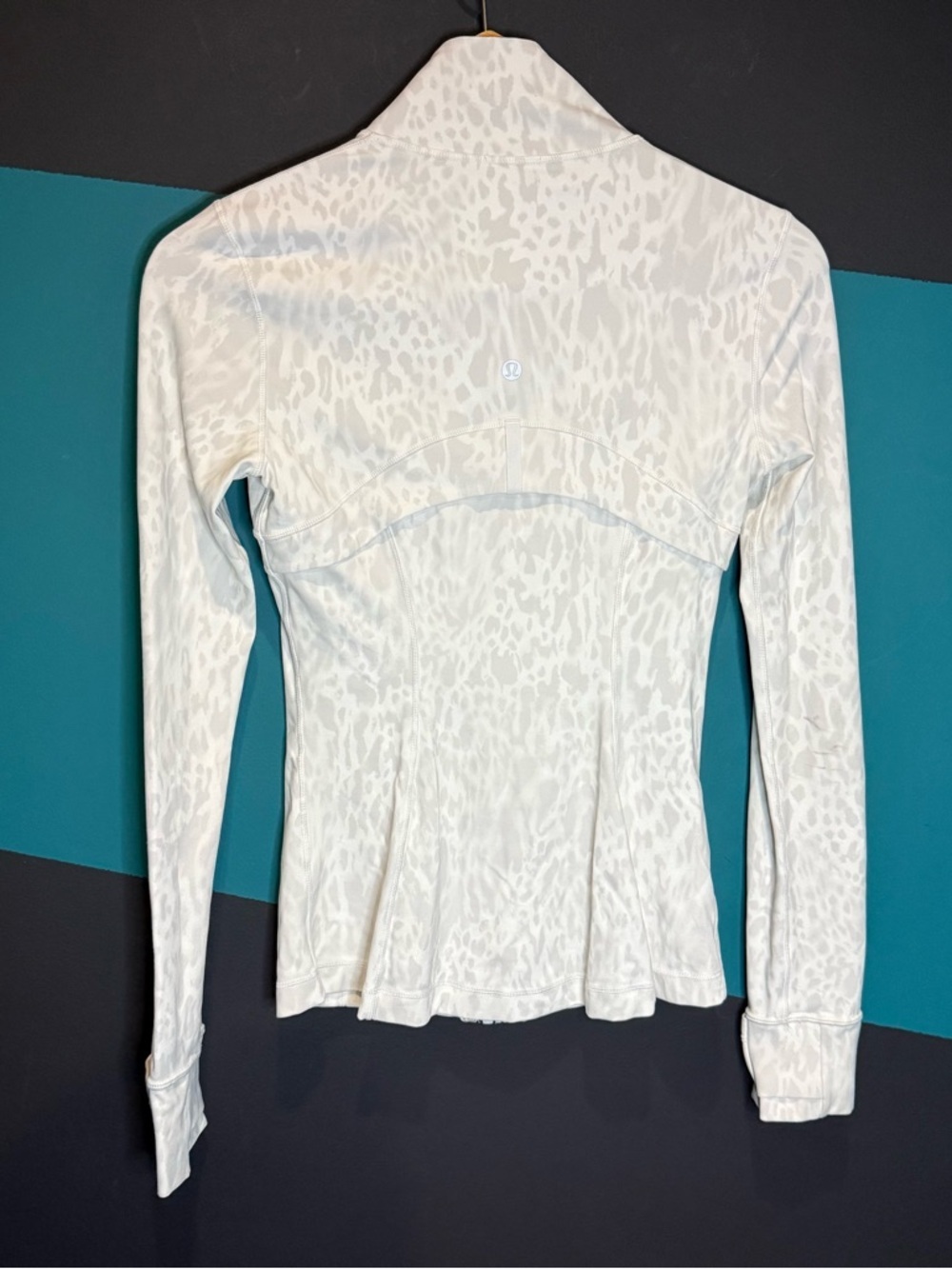 Lululemon Define Jacket *Nulu Contour Spot White Multi Sporty Outdoor 4 Pilates - Picture 5 of 13